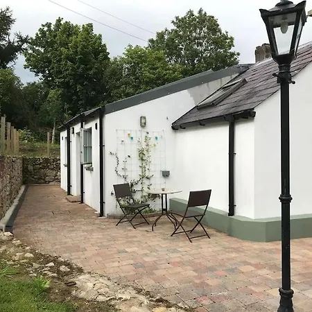 Апартаменты An Bothan-cosy In The Cooley Mountains *